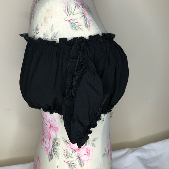 NWT Forever21 Strapless, Off the Shoulder Top - Picture 4 of 6